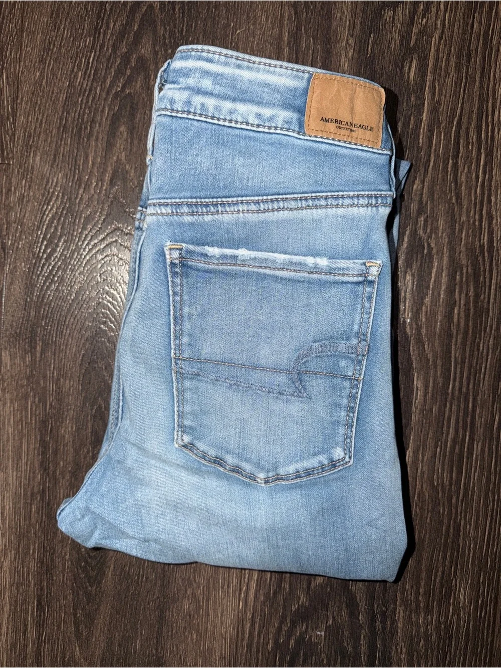 American Eagle Super Stretch X Distressed Skinny Jeans Size 6 Light Wash